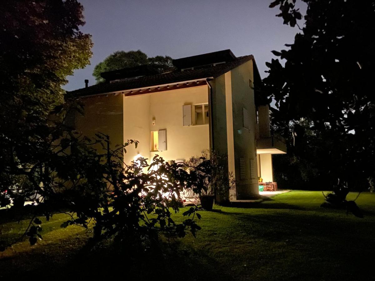 Acero Giallo Πάρμα Εξωτερικό φωτογραφία
